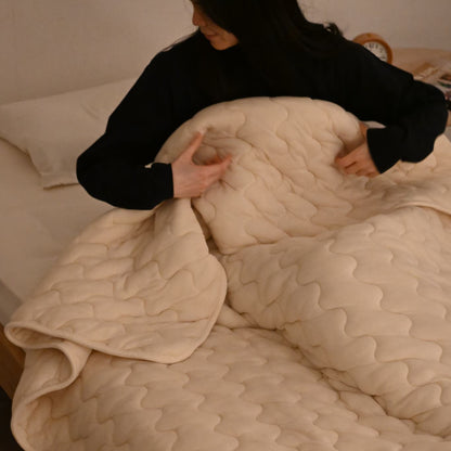 羊毛肌掛け布団