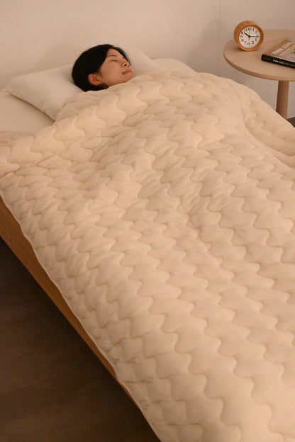 羊毛肌掛け布団